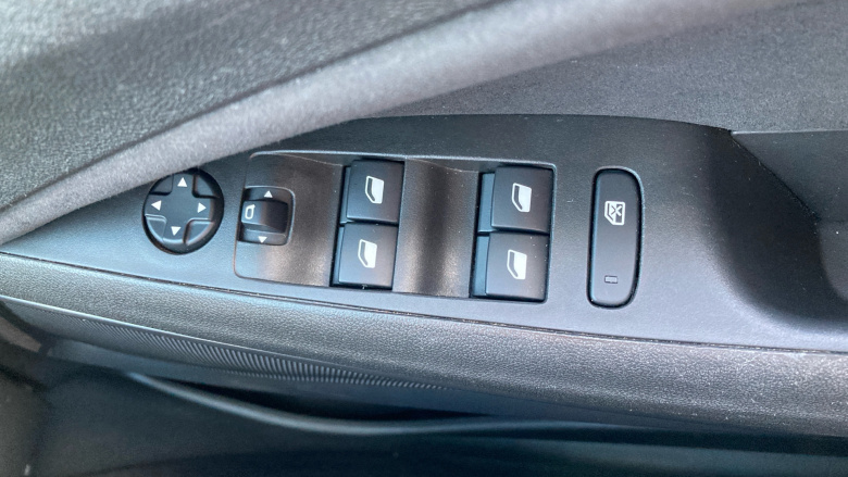 Vauxhall Crossland 1.2 Turbo [130] Ultimate 5dr Petrol Hatchback